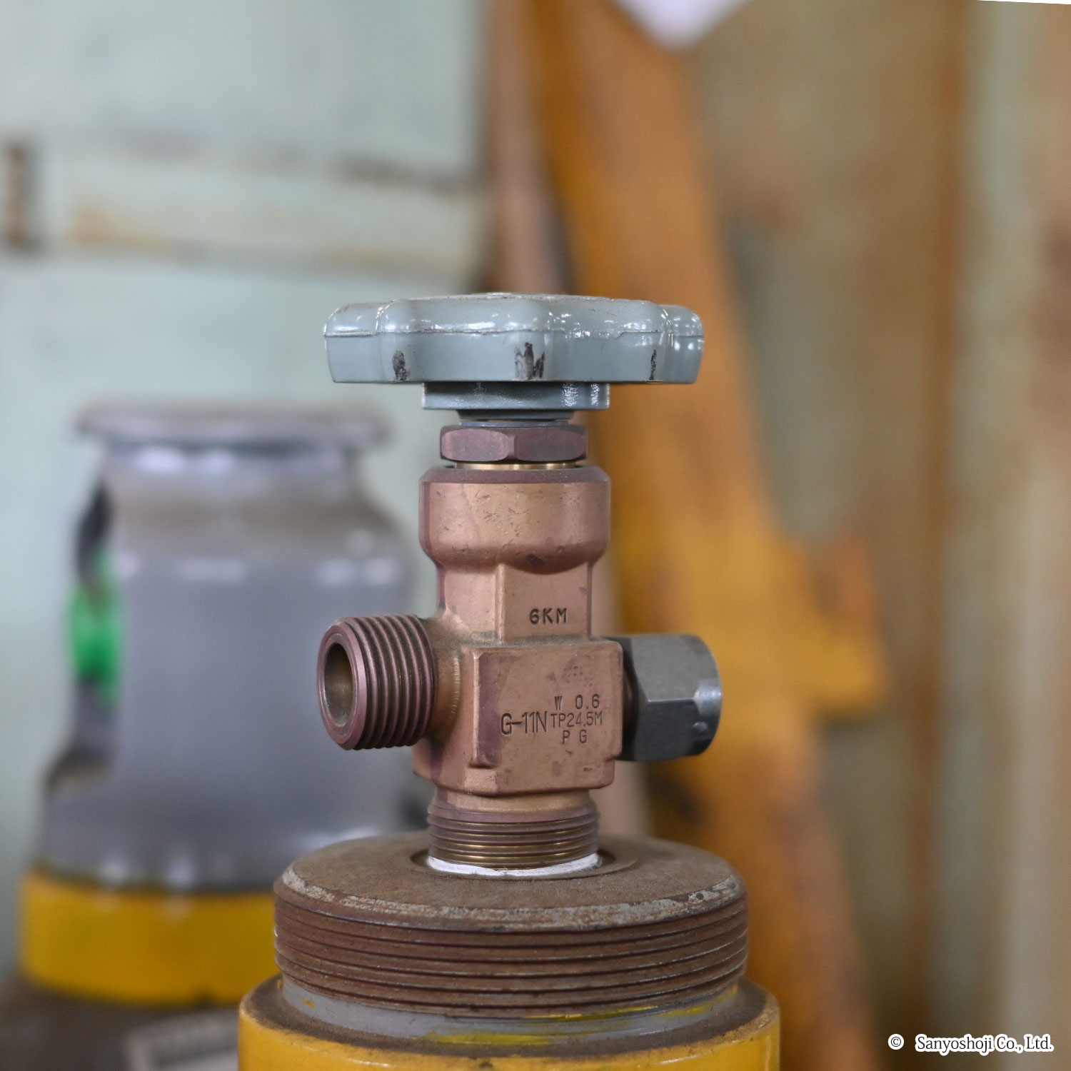 アセチレンガス用レギュレータ