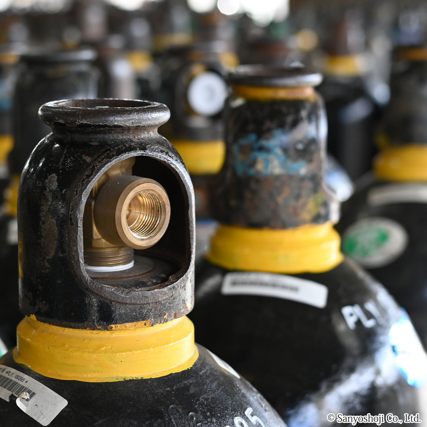 関西式工業用酸素のバルブ口金